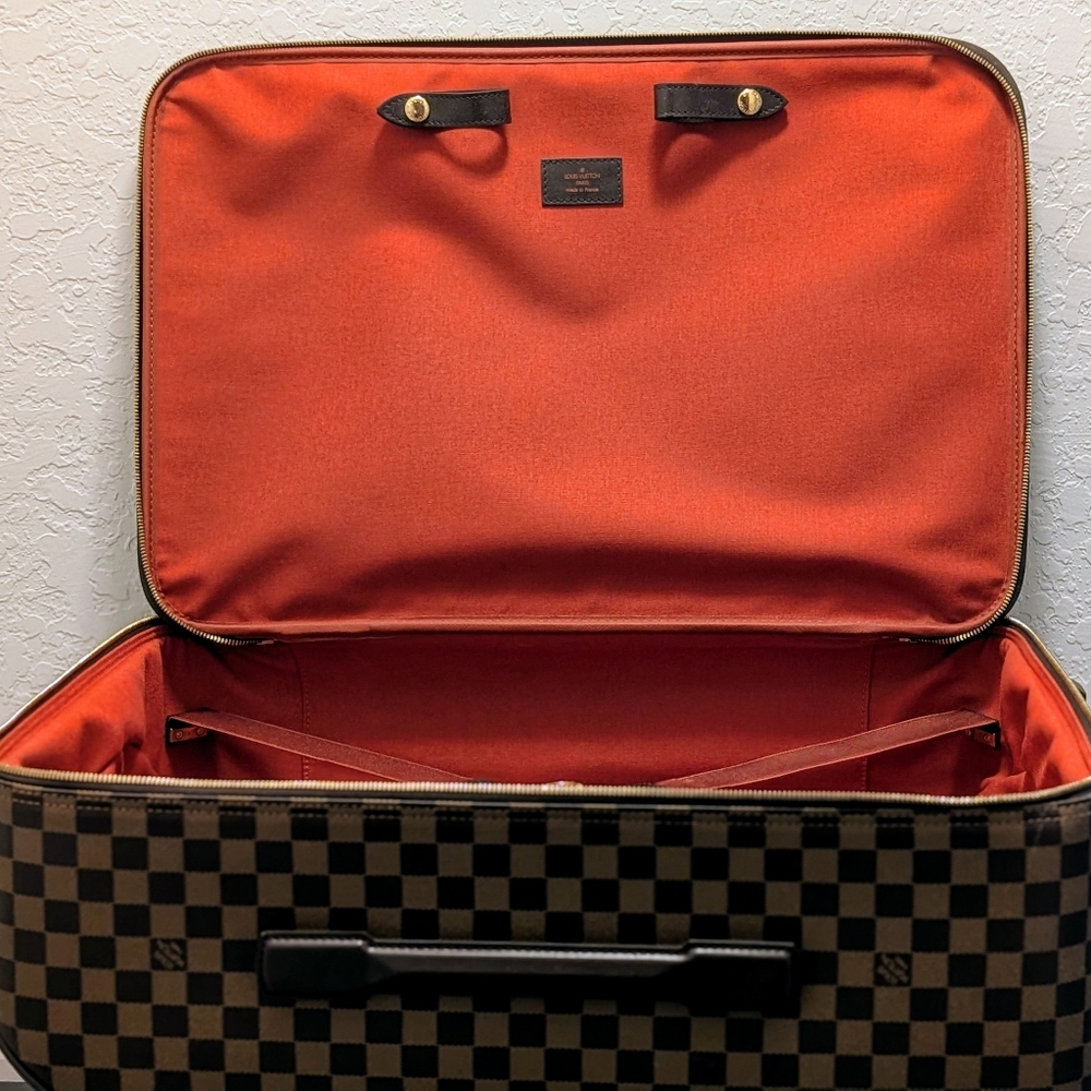 Louis Vuitton Damier Ebene Pegase 55 Rolling Luggage Carry On. - Picture 10 of 12